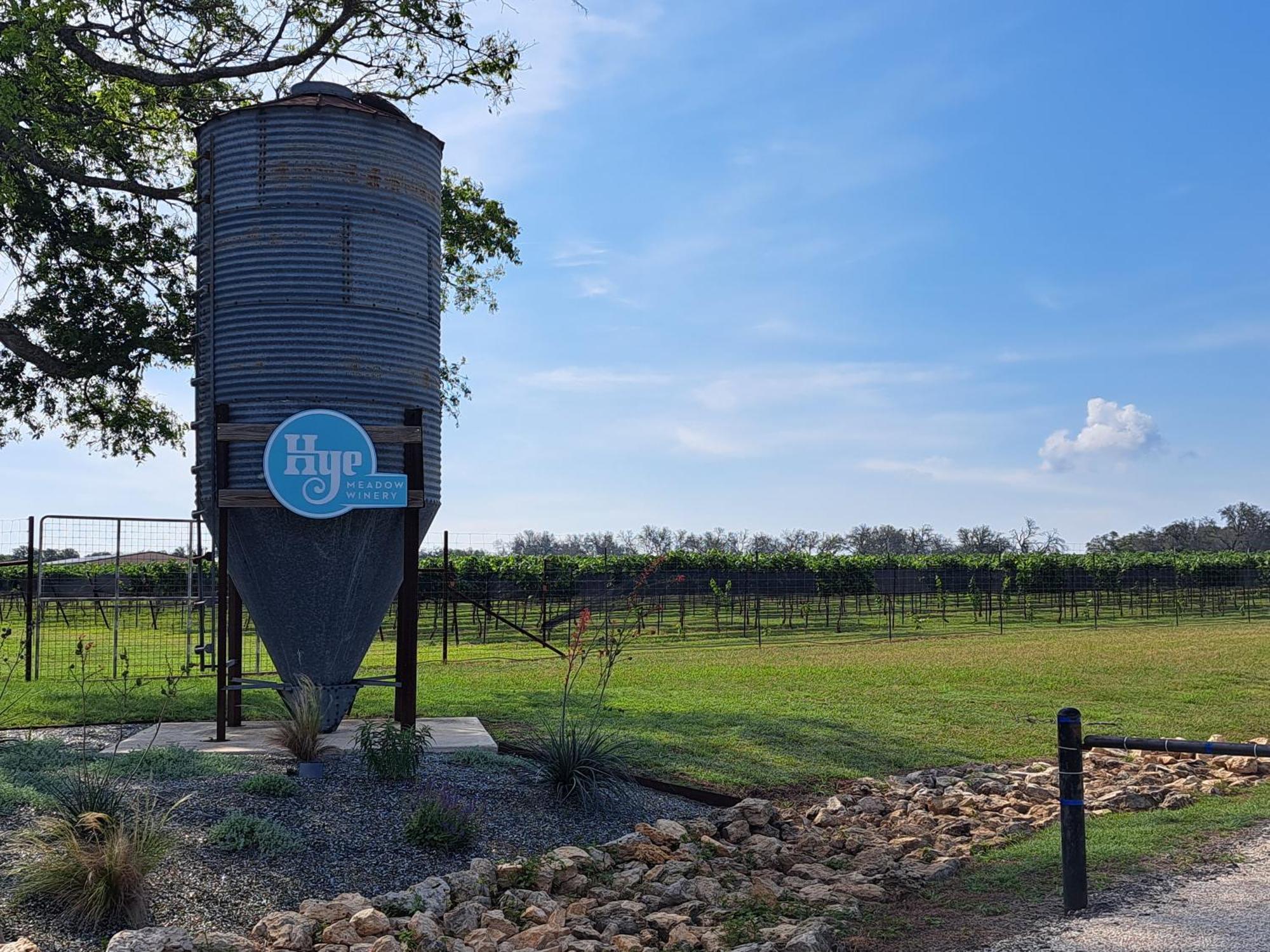 The Container Retreat @ 290 Wine Trail #1 Escape To Hye, Tx Villa Eksteriør bilde